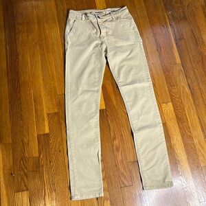 Women’s Levi’s straight leg tan pants size small used in good condition